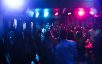 How the Right Mobile Bar Can Elevate Your Event — And Where to Find It